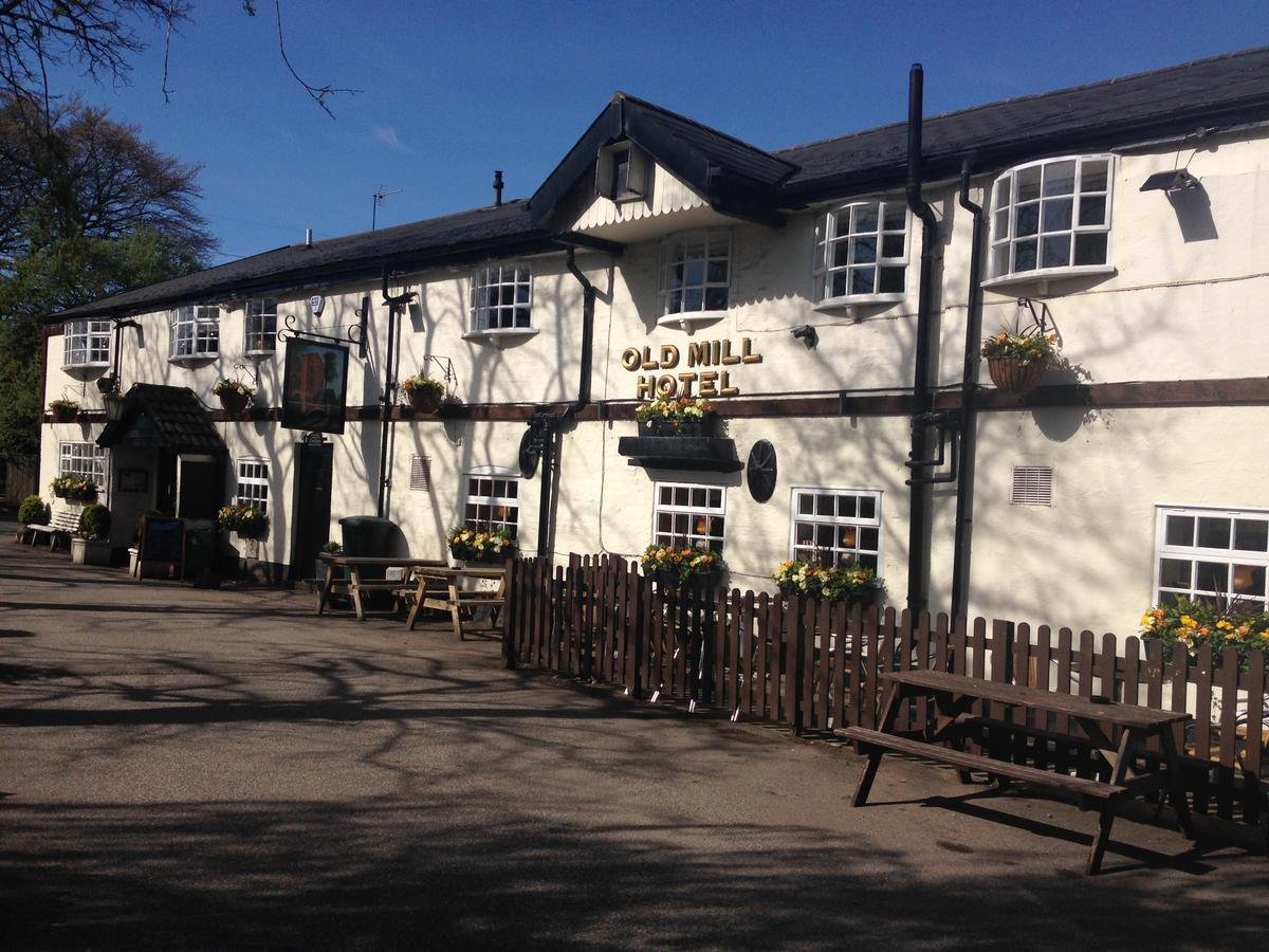 The Old Mill Hotel Alsager Exterior foto