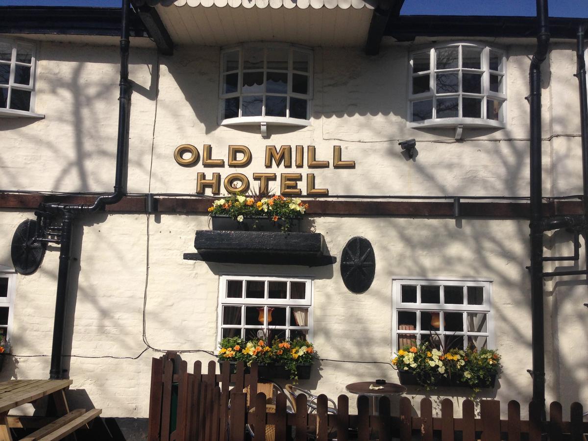 The Old Mill Hotel Alsager Exterior foto