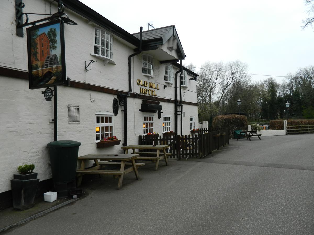 The Old Mill Hotel Alsager Exterior foto